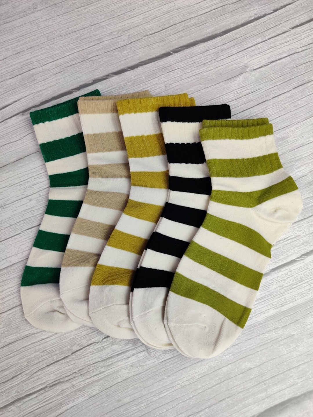 

EL REGALO Women Pack Of 5 Striped Above Ankle Length Socks, Yellow