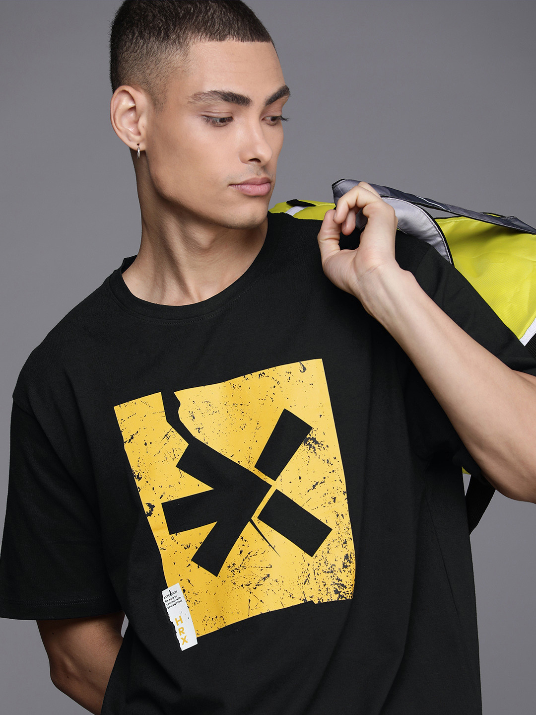 

HRX by Hrithik Roshan Taped Pure Cotton Relaxed Fit Printed Drop-Shoulder Sleeves T-shirt, Black