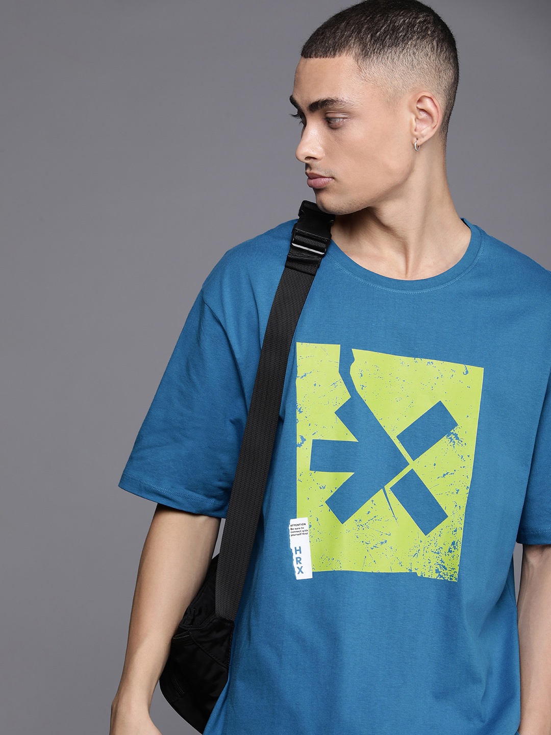 

HRX by Hrithik Roshan Taped Pure Cotton Relaxed Fit Printed Drop-Shoulder Sleeves T-shirt, Blue