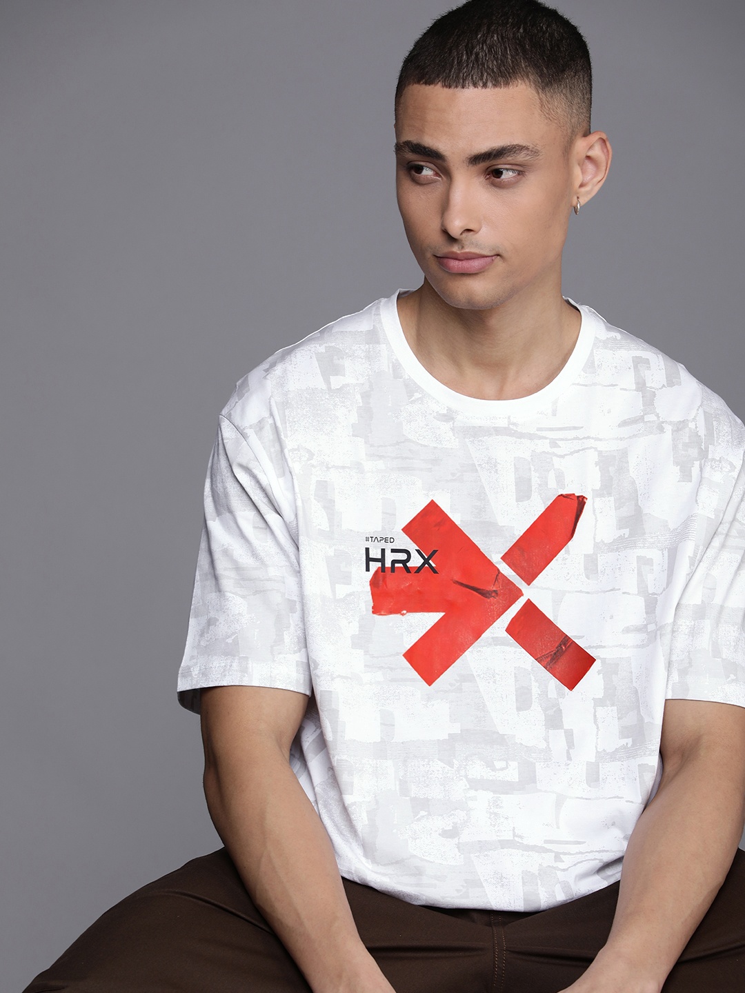 

HRX by Hrithik Roshan Taped Pure Cotton Brand Logo Printed Drop-Shoulder Sleeves T-shirt, White