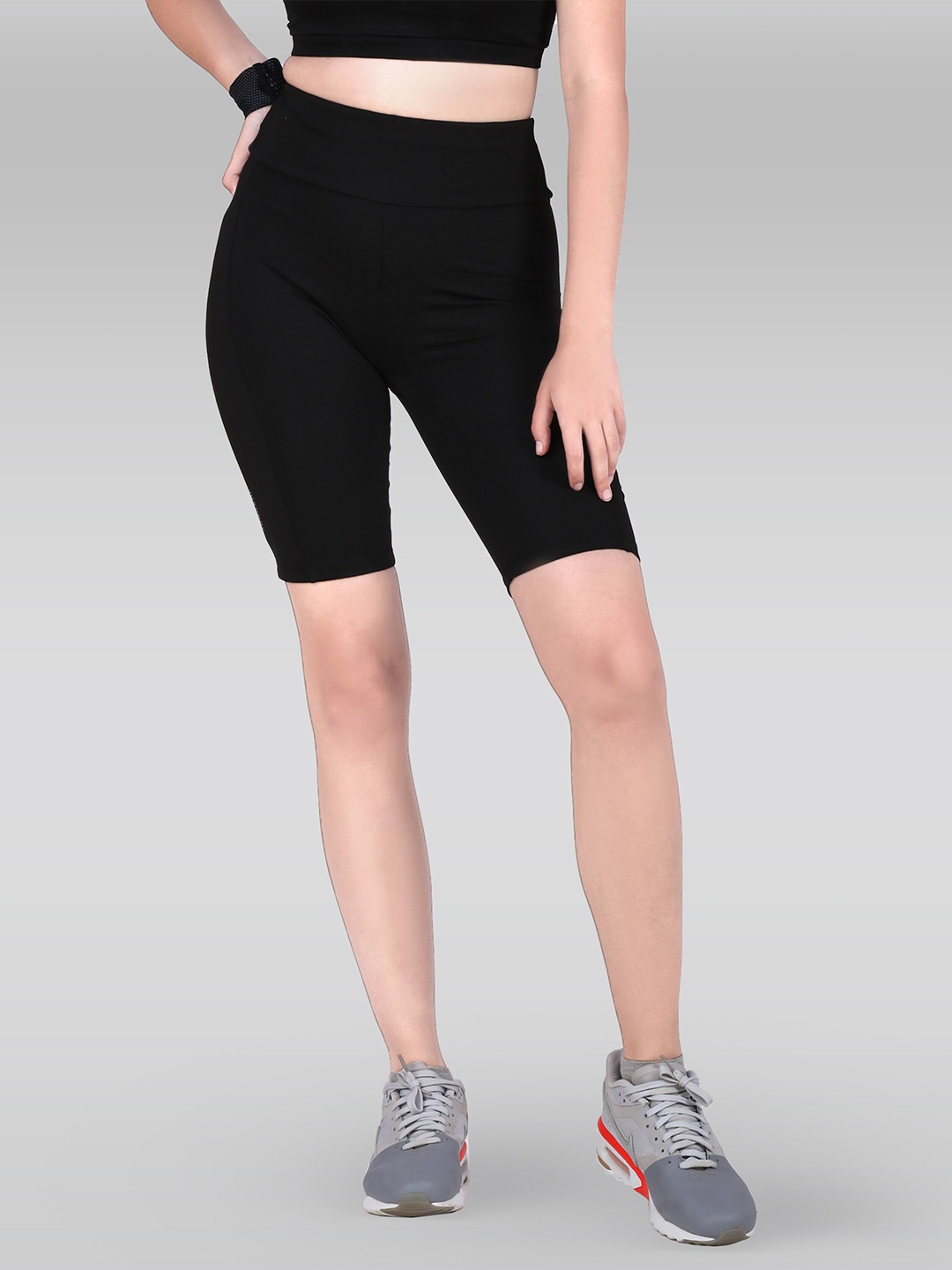 

LAASA SPORTS Women Skinny Fit High-Rise Training or Gym Sports Shorts, Black