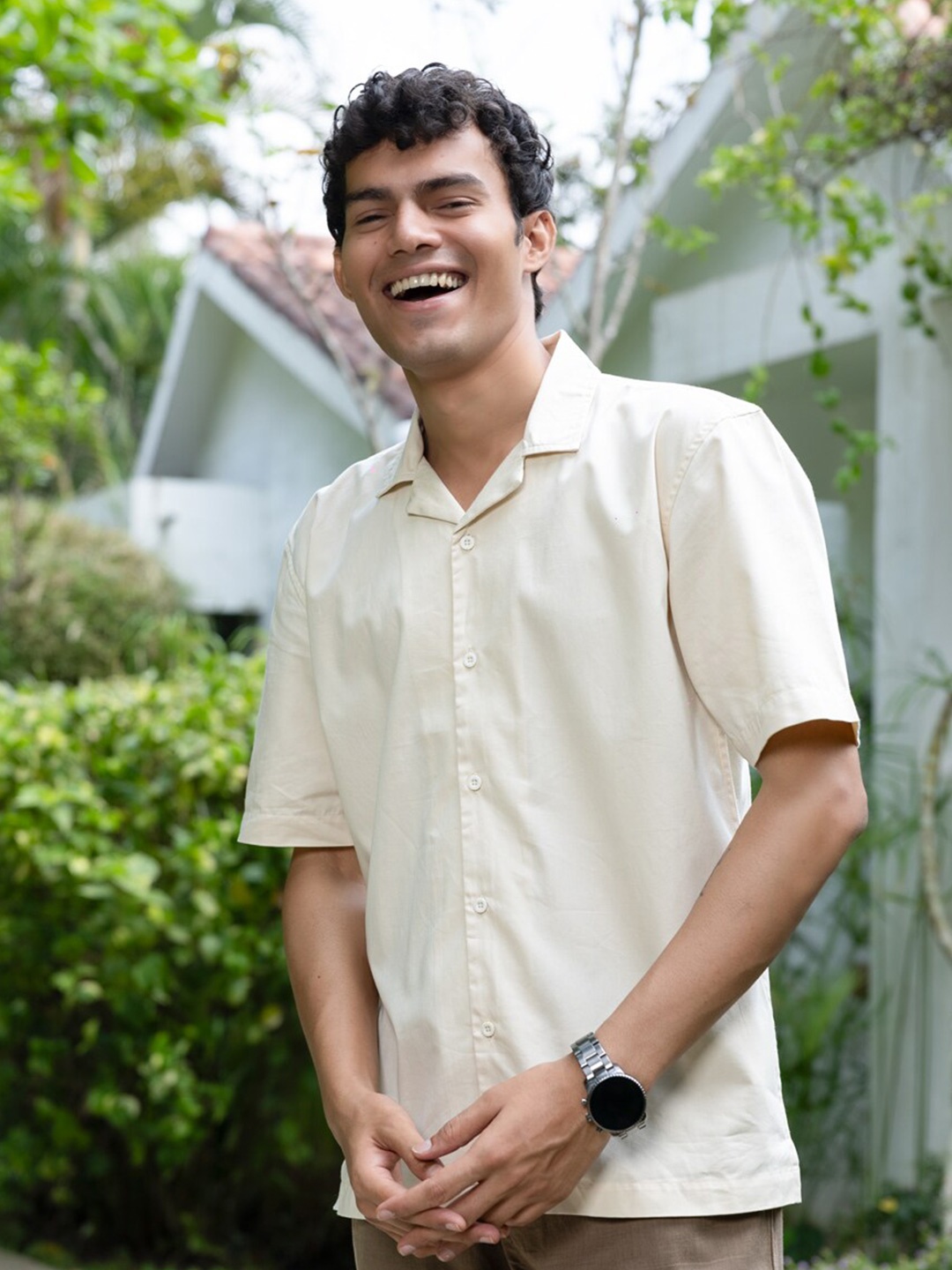 

Wellbi Cutaway Collar Short Sleeves Comfort Casual Shirt, Cream