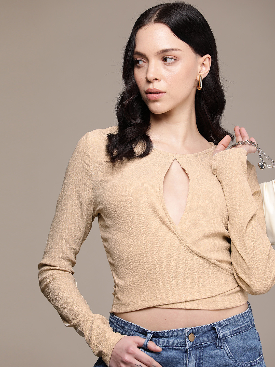 

Calvin Klein Jeans Long Sleeves Wrap Crop Top, Beige