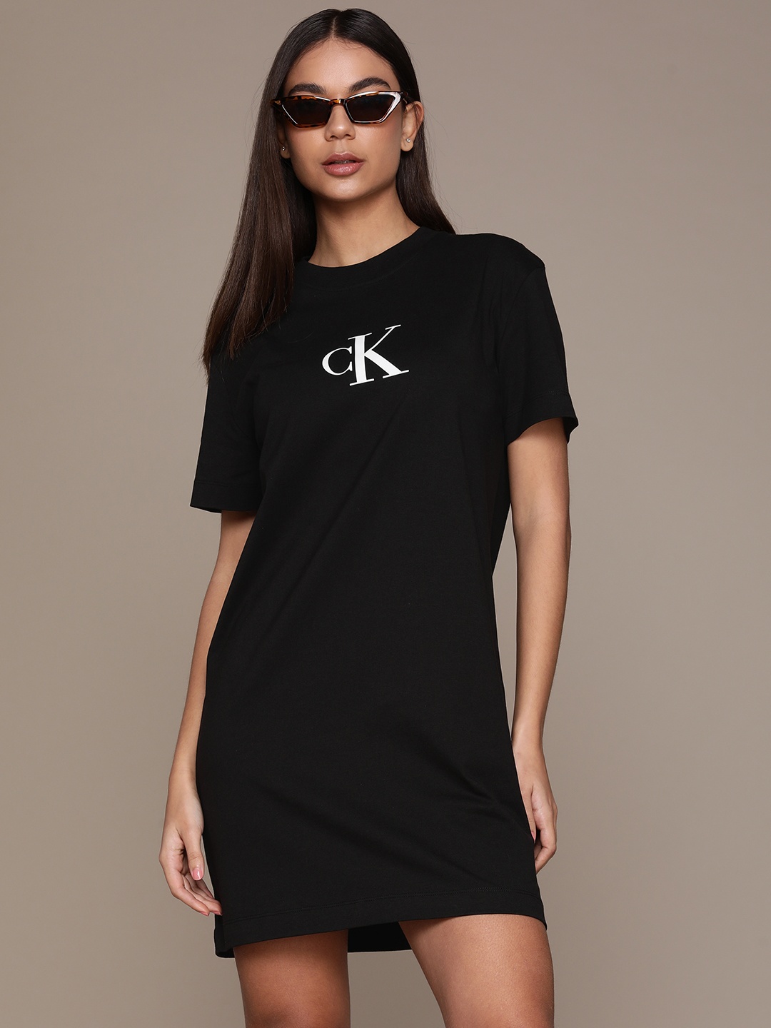 

Calvin Klein Jeans Brand Logo Printed Pure Cotton T-shirt Dress, Black