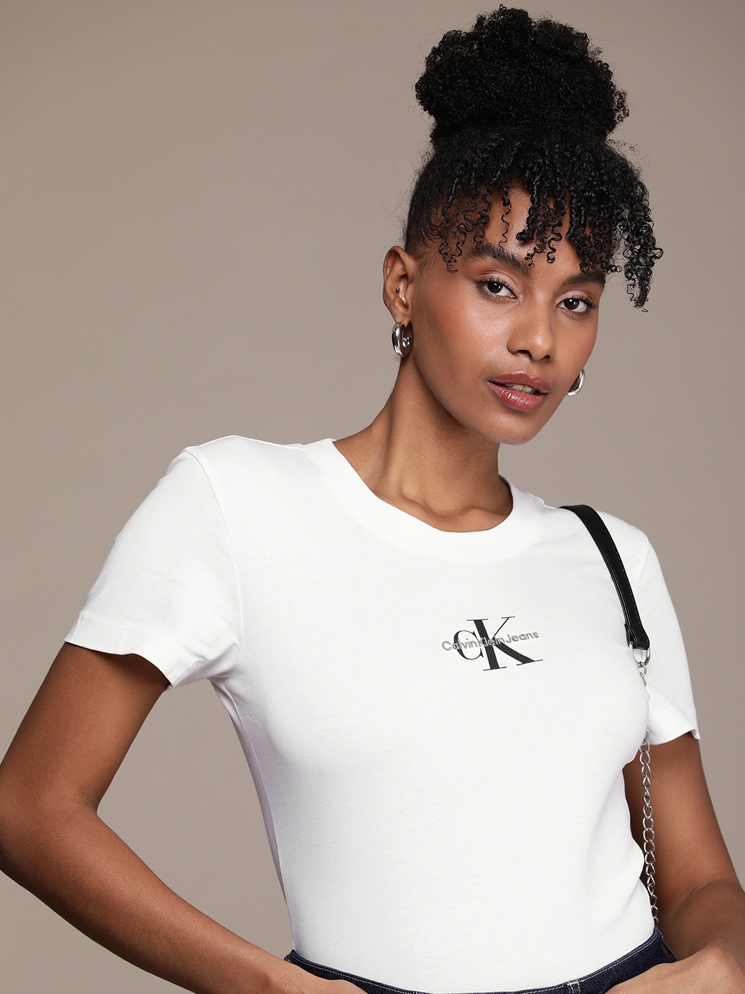 

Calvin Klein Jeans Brand Logo Printed Pure Cotton Slim Fit T-shirt, White