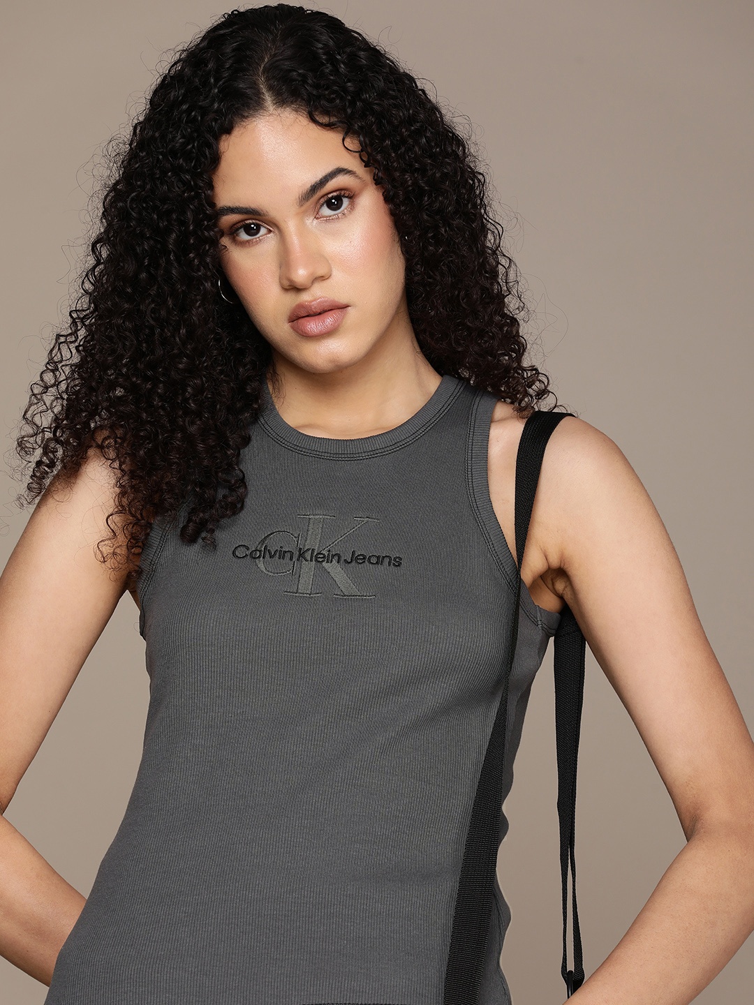 

Calvin Klein Jeans Brand Logo Embroidered Slim Fit T-shirt, Charcoal