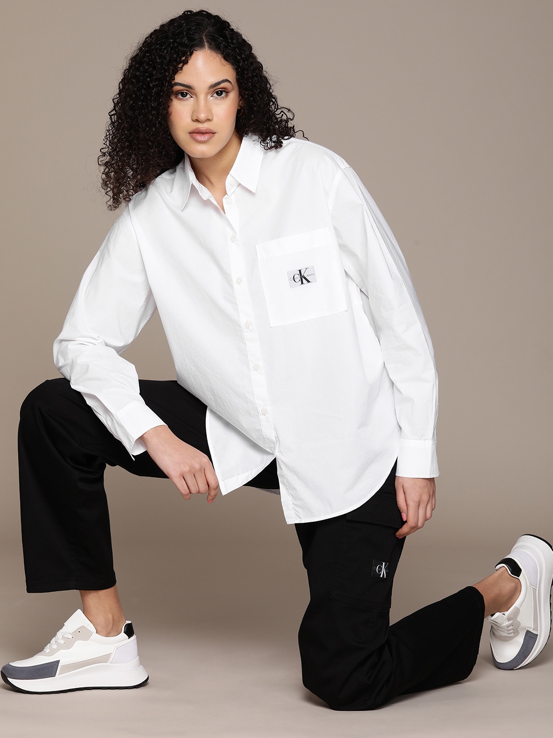 

Calvin Klein Jeans Solid Oversized Drop-Shoulder Sleeves Pure Cotton Longline Casual Shirt, White