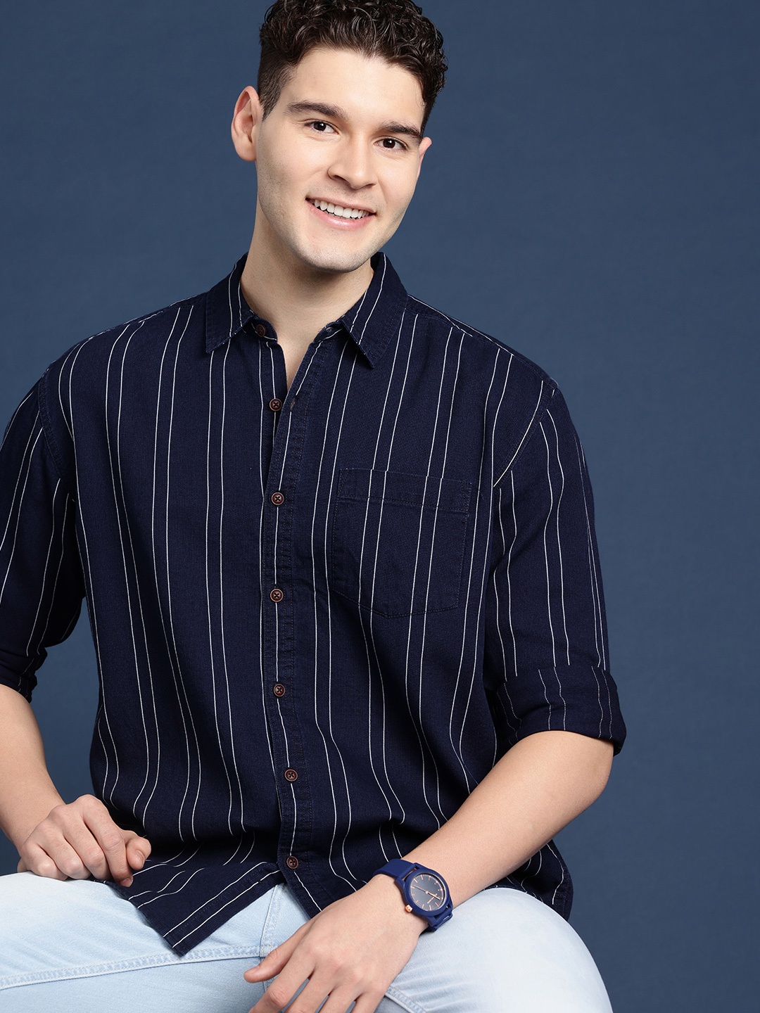 

Mast & Harbour Men Striped Pure Cotton Casual Corduroy Shirt, Navy blue