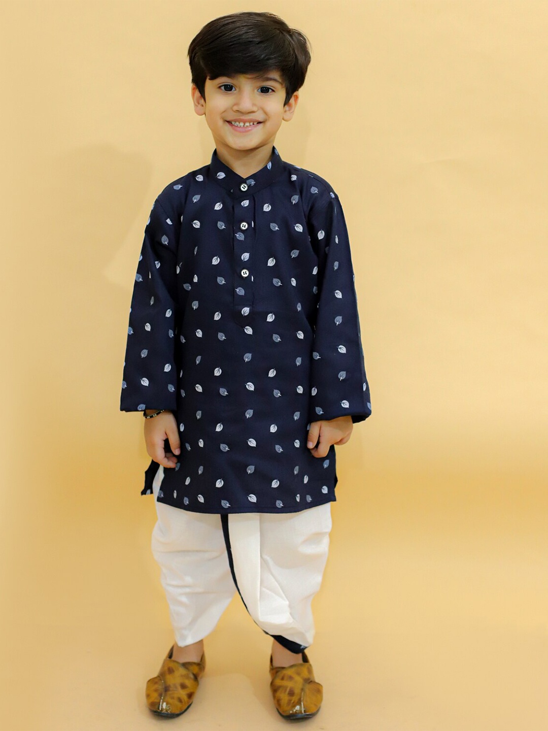 

BAESD Boys Floral Printed Mandarin Collar Full Sleeves Ethnic Kurta & Dhoti Pants, Navy blue