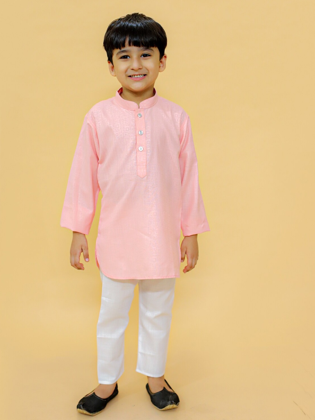 

BAESD Geometric Printed Mandarin Collar Full Sleeves Ethnic Kurta & Dhoti Pants, Pink