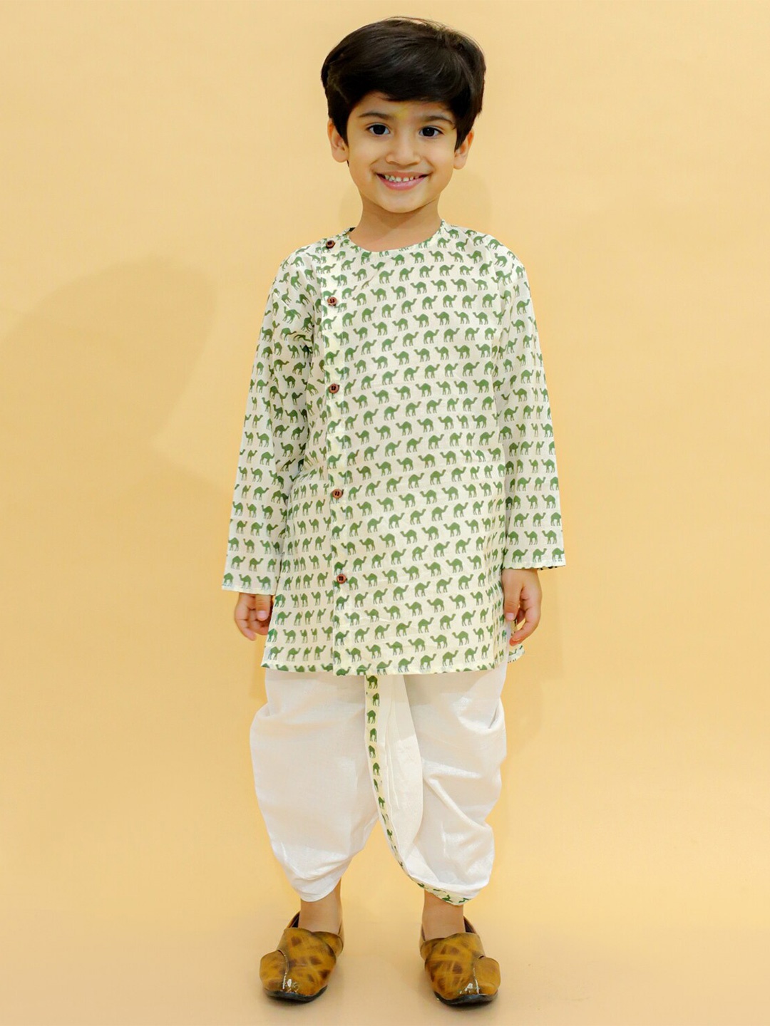 

BAESD Boys Animal Printed Regular Pure Cotton Kurta with Dhoti Pants, Green