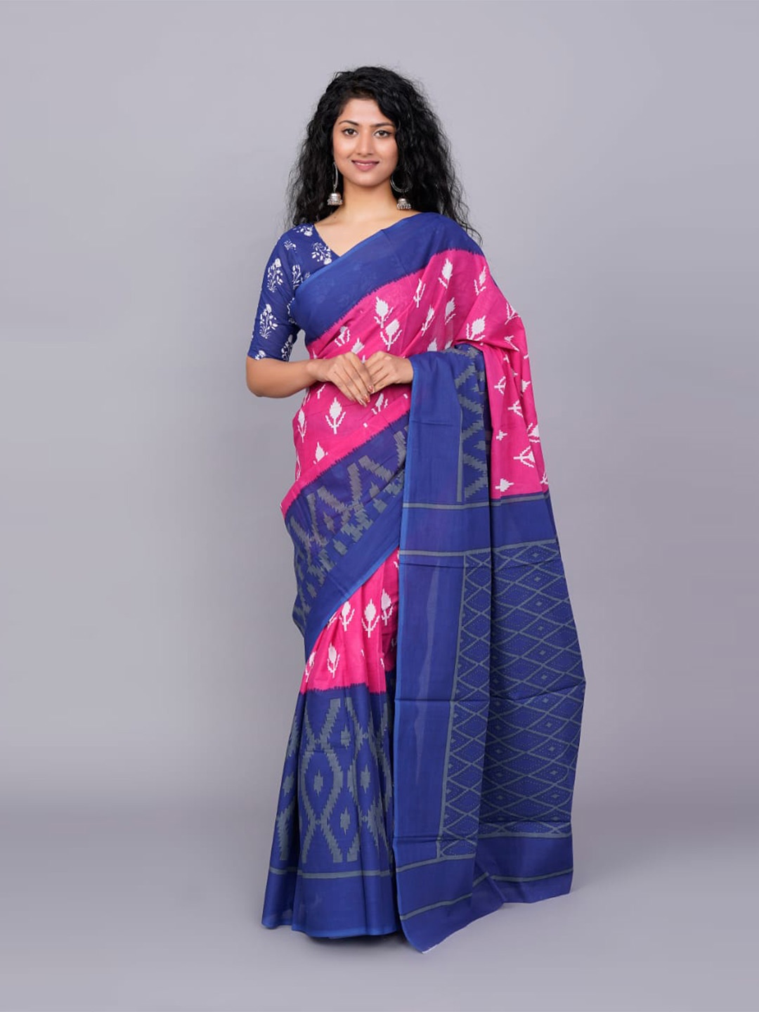 

TROPWEAR Ethnic Motifs Printed Pure Cotton Ikat Saree, Pink