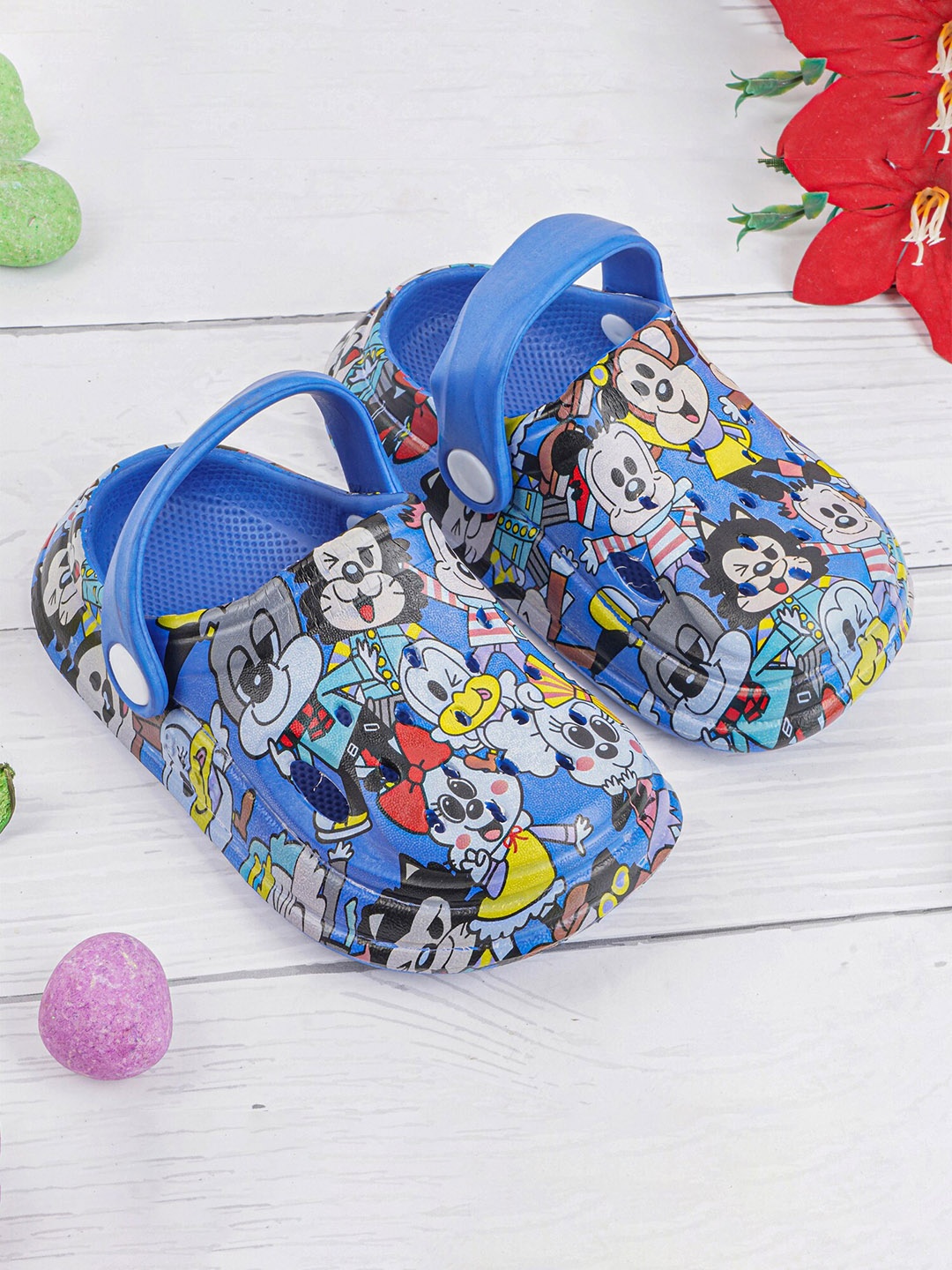 

BAESD Kids Printed Croslite Clogs, Navy blue