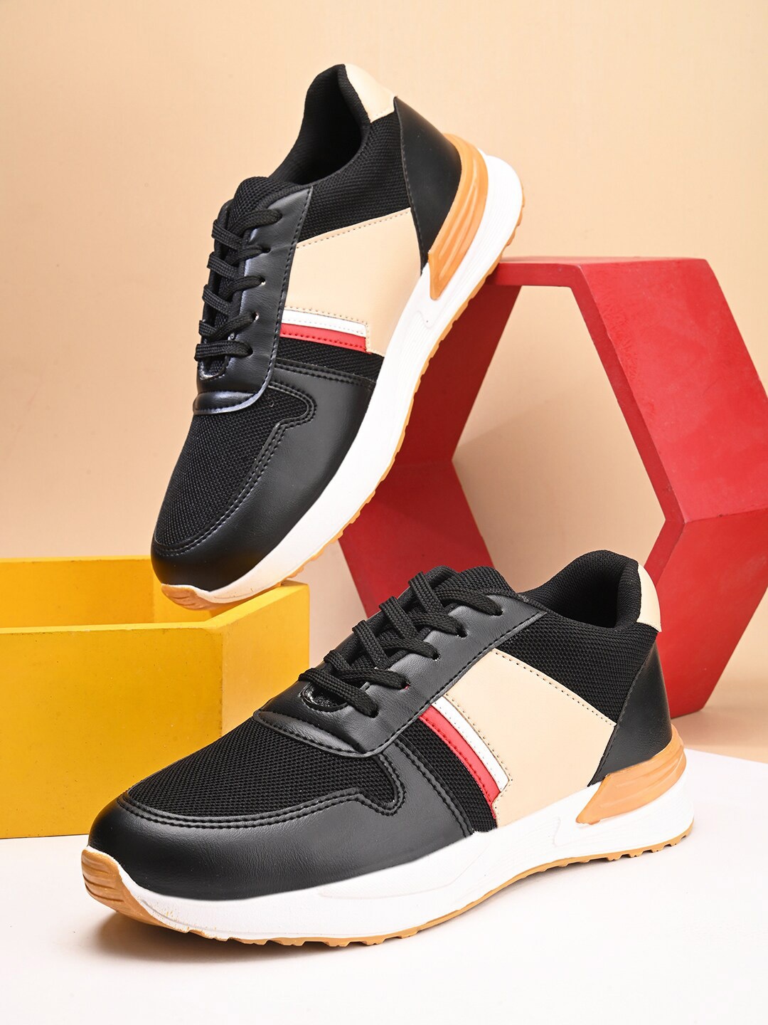 

Mast & Harbour Black Men Textured Sneakers