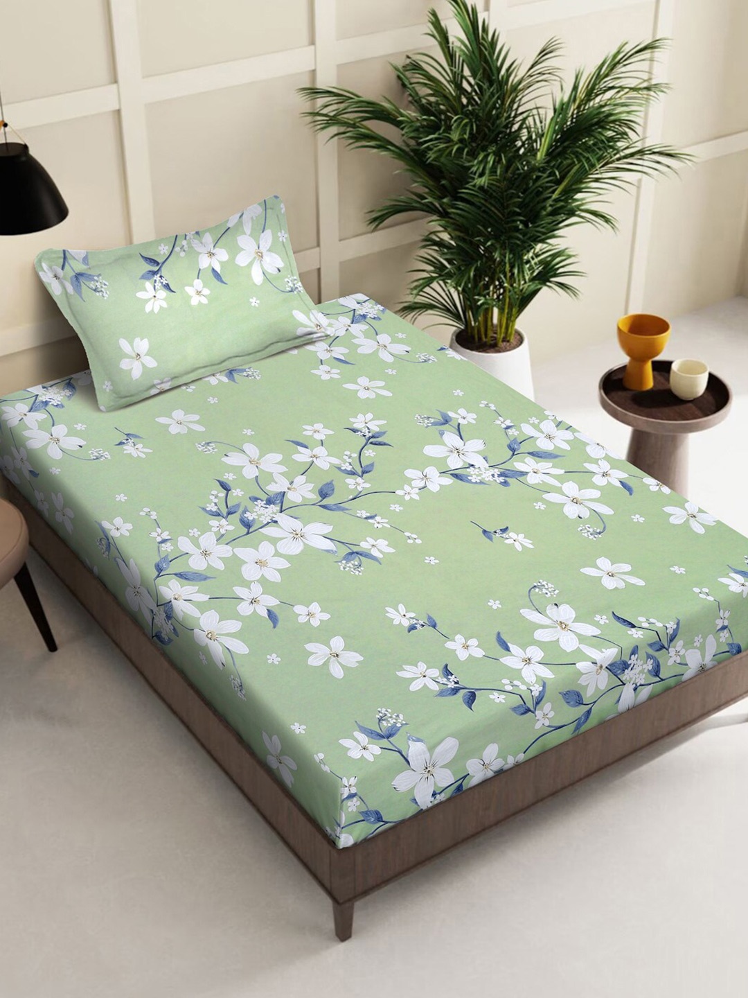 

KLOTTHE Green & White Floral Cotton 400TC Fitted Single Bedsheet With Pillow Cover