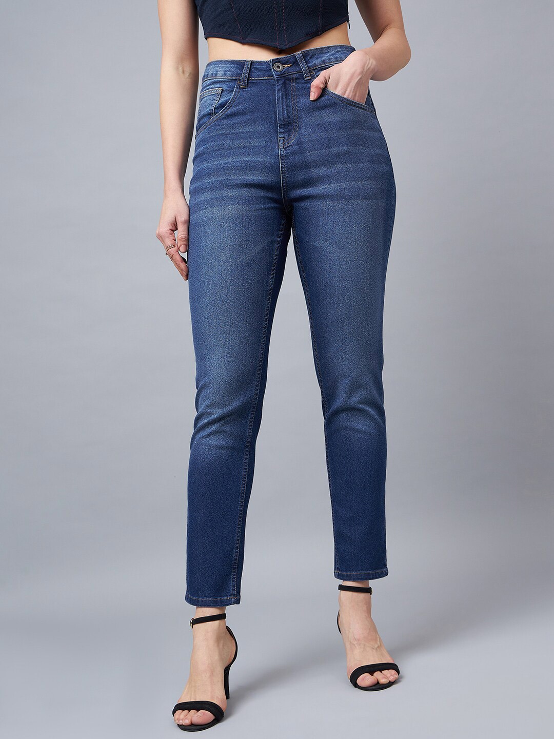 

Chemistry Women Comfort Boyfriend Fit High-Rise Clean Look Light Fade Stretchable Jeans, Blue