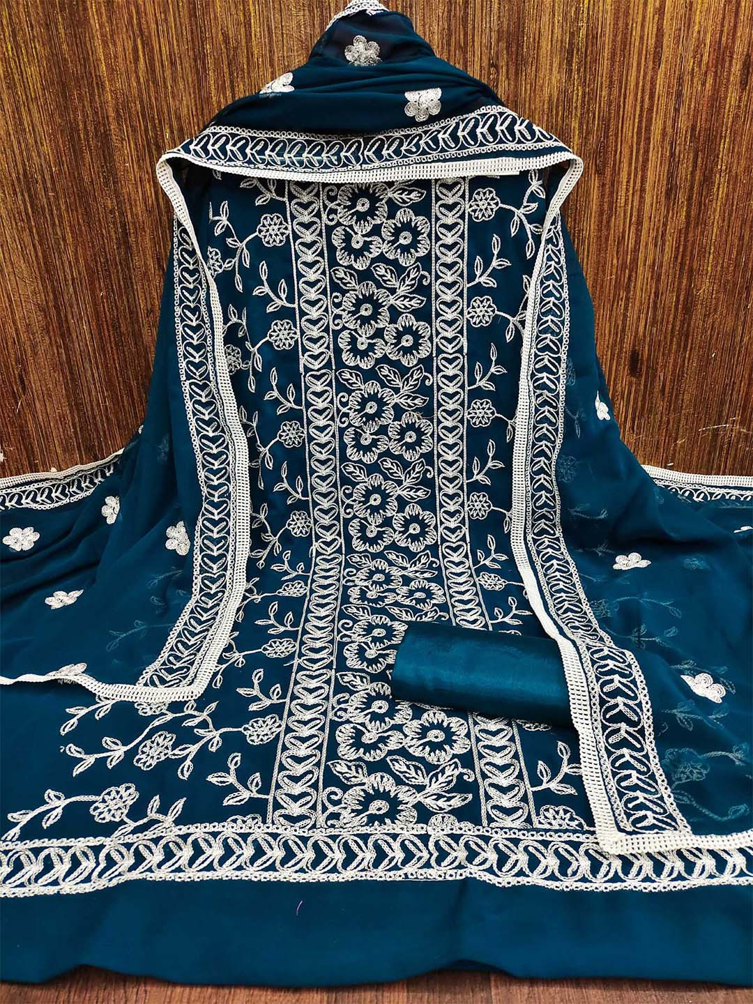 

Panzora Floral Embroidered Unstitched Dress Material, Teal