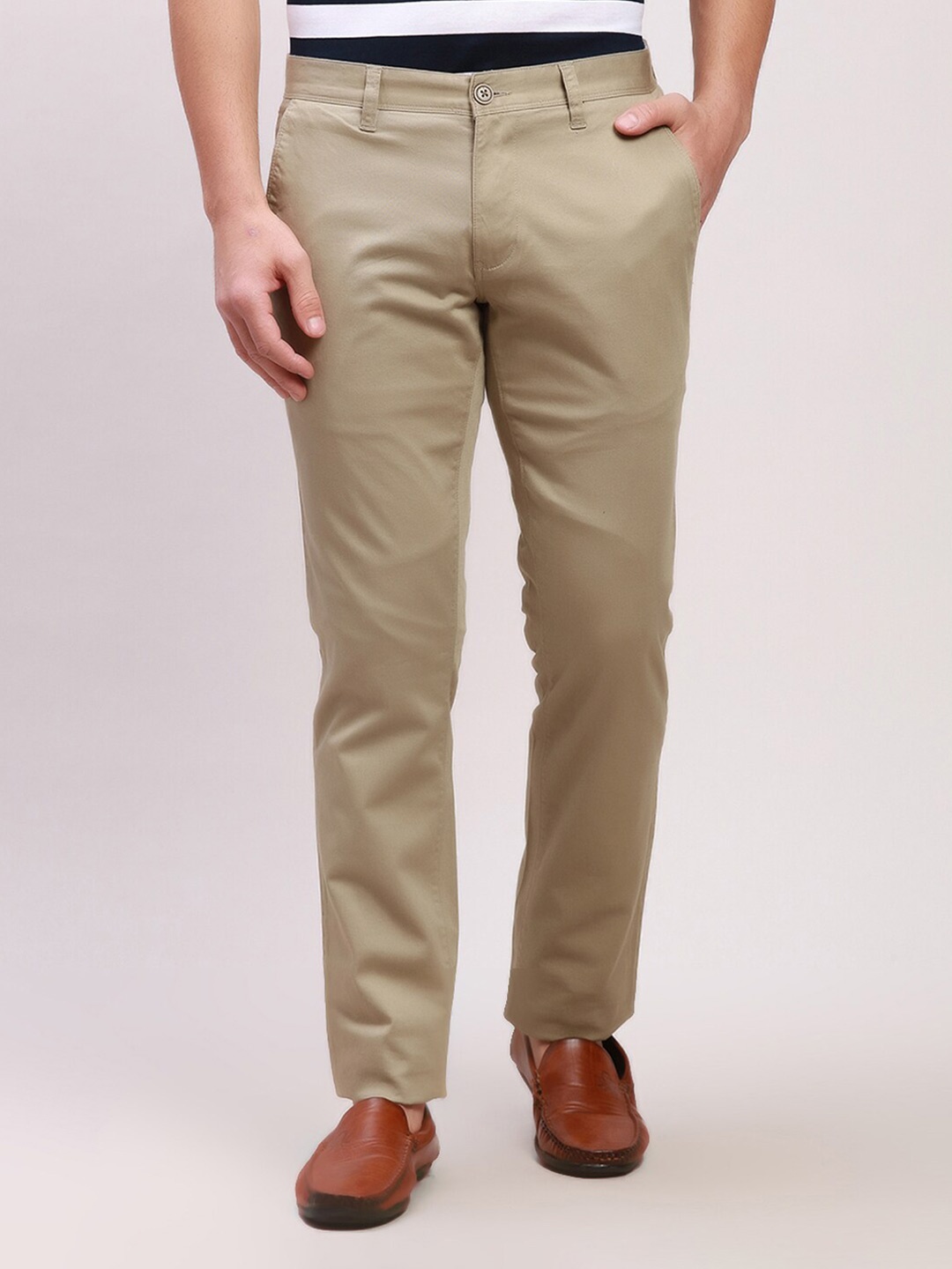 

Parx Men Tapered Fit Mid-Rise Chinos, Beige