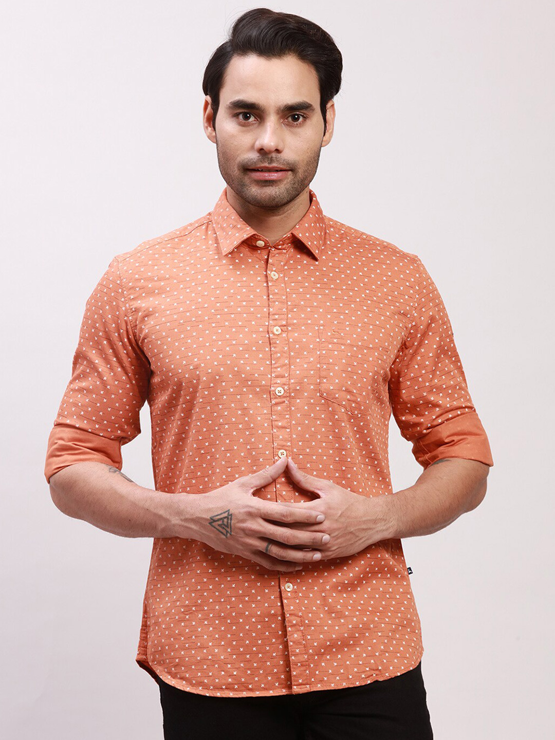 

Parx Geometric Printed Spread Collar Long Sleeves Cotton Slim Fit Formal Shirt, Orange