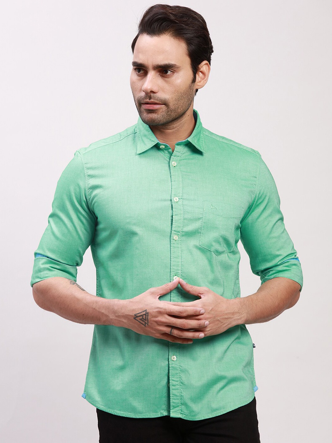 

Parx Men Slim Fit Opaque Formal Shirt, Green