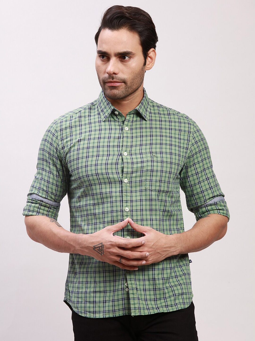 

Parx Men Slim Fit Opaque Checked Formal Shirt, Green