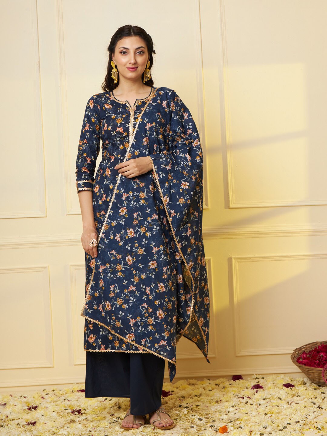 

Tissu Floral Printed Pure Cotton Straight Kurta with Palazzos Dupatta, Navy blue