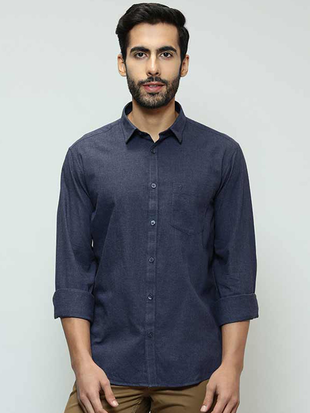 

Indian Terrain Spread Collar Cotton Slim Fit Casual Shirt, Navy blue