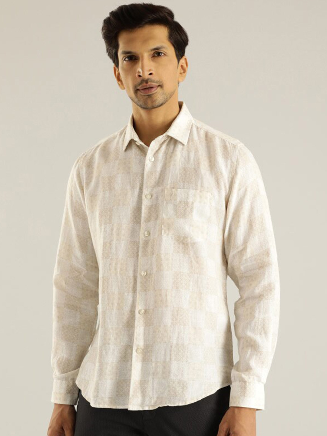

Indian Terrain Slim Fit Textured Spread Collar Long Sleeves Linen Casual Shirt, Beige