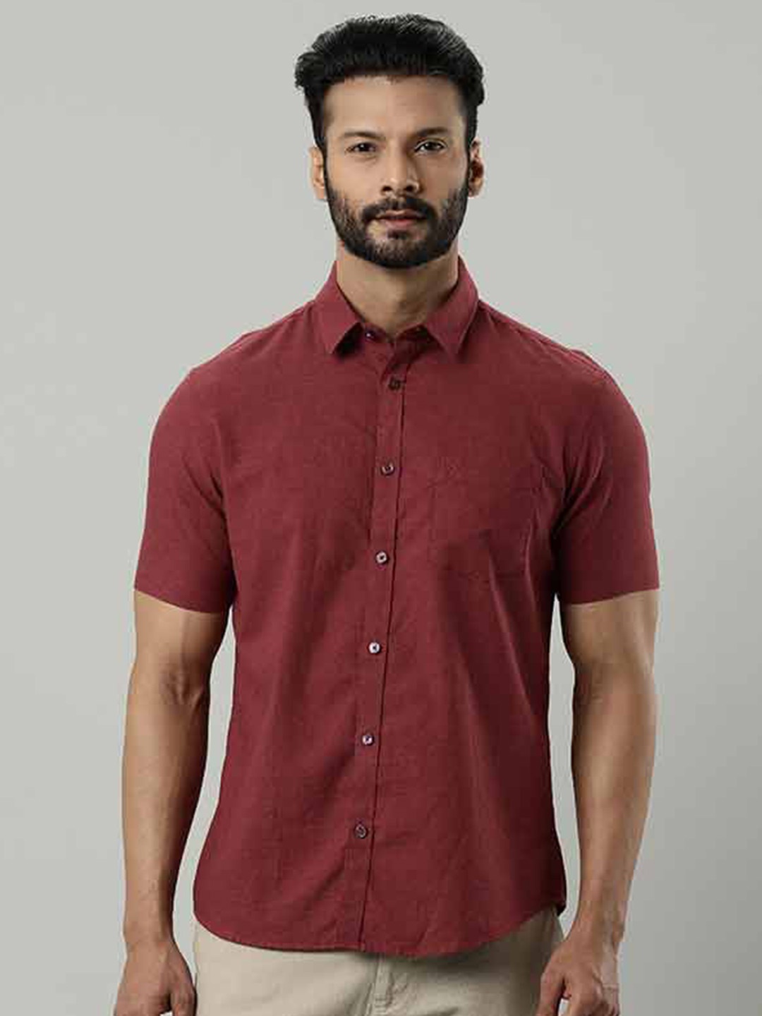 

Indian Terrain Slim Fit Spread Collar Short Sleeves Cotton Casual Shirt, Maroon