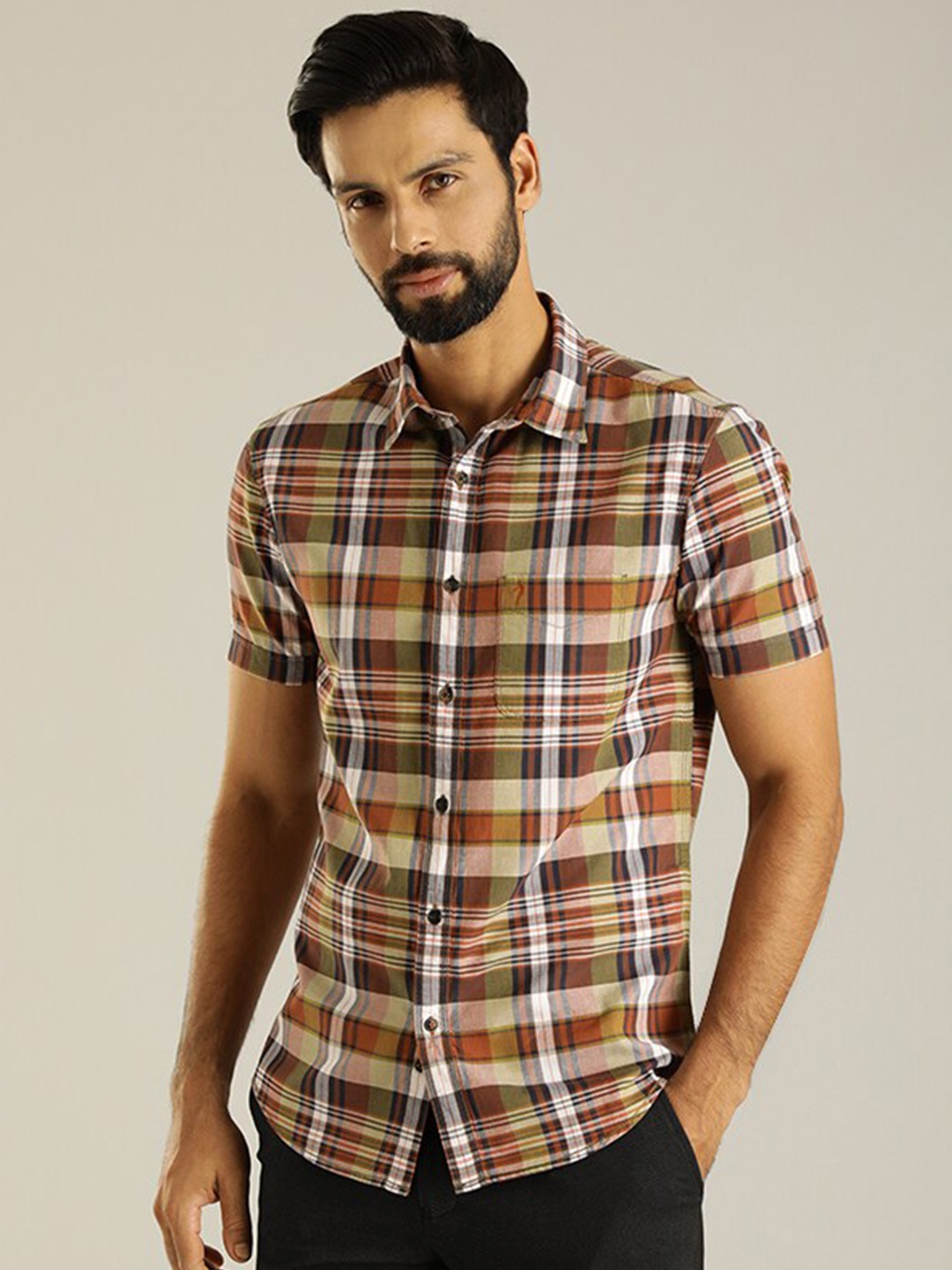 

Indian Terrain Tailored Fit Checked Spread Collar Short Sleeves Casual Shirt, Green