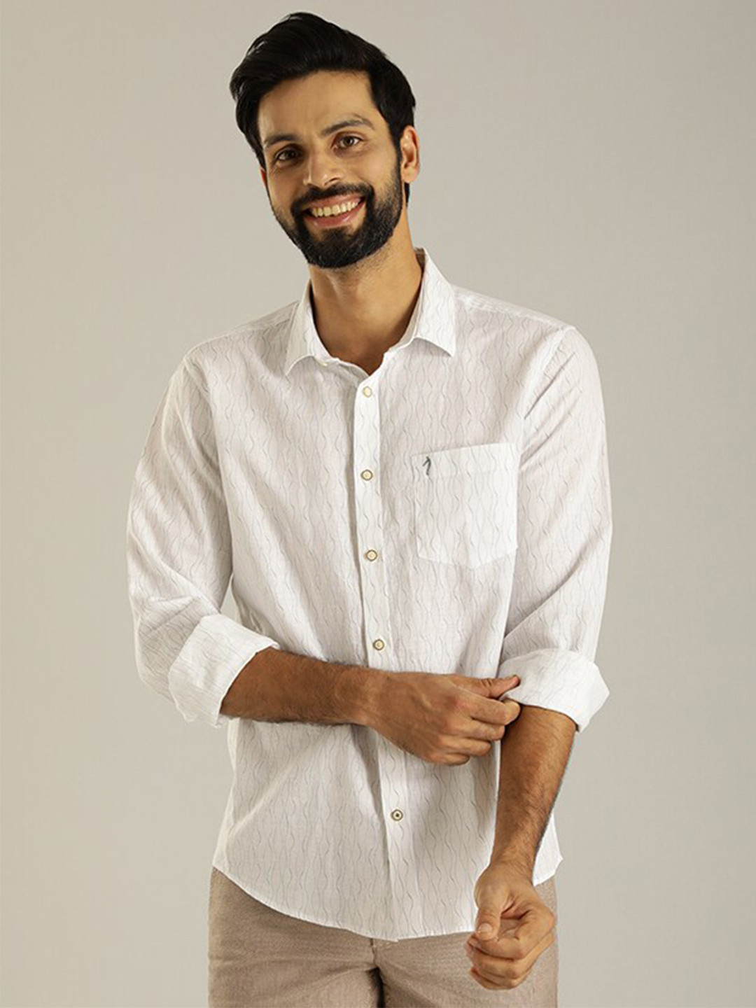 

Indian Terrain Men White Slim Fit Casual Shirt