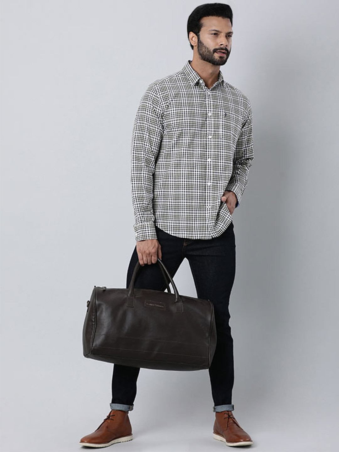 

Indian Terrain Checked Slim Fit Cotton Casual Shirt, Black