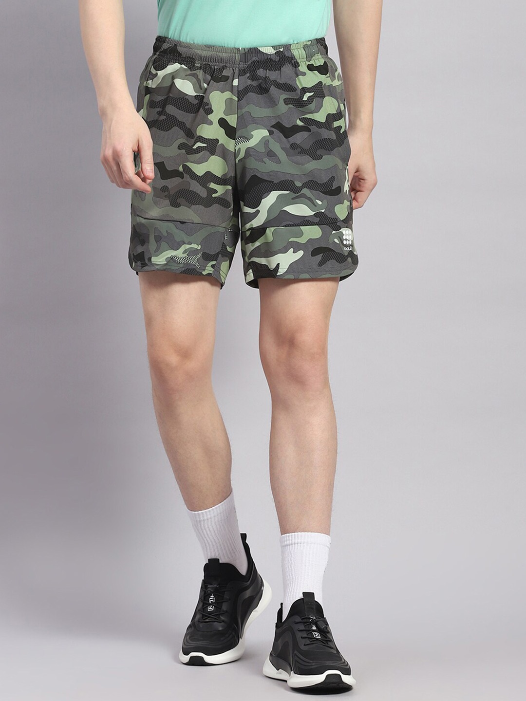 

rock.it Men Camouflage Printed Mid-Rise Sports Shorts, Green