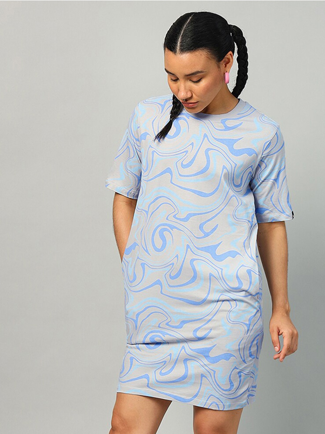 

Bewakoof Blue Abstract Printed Round Neck Oversize Fit Cotton T-shirt Dress
