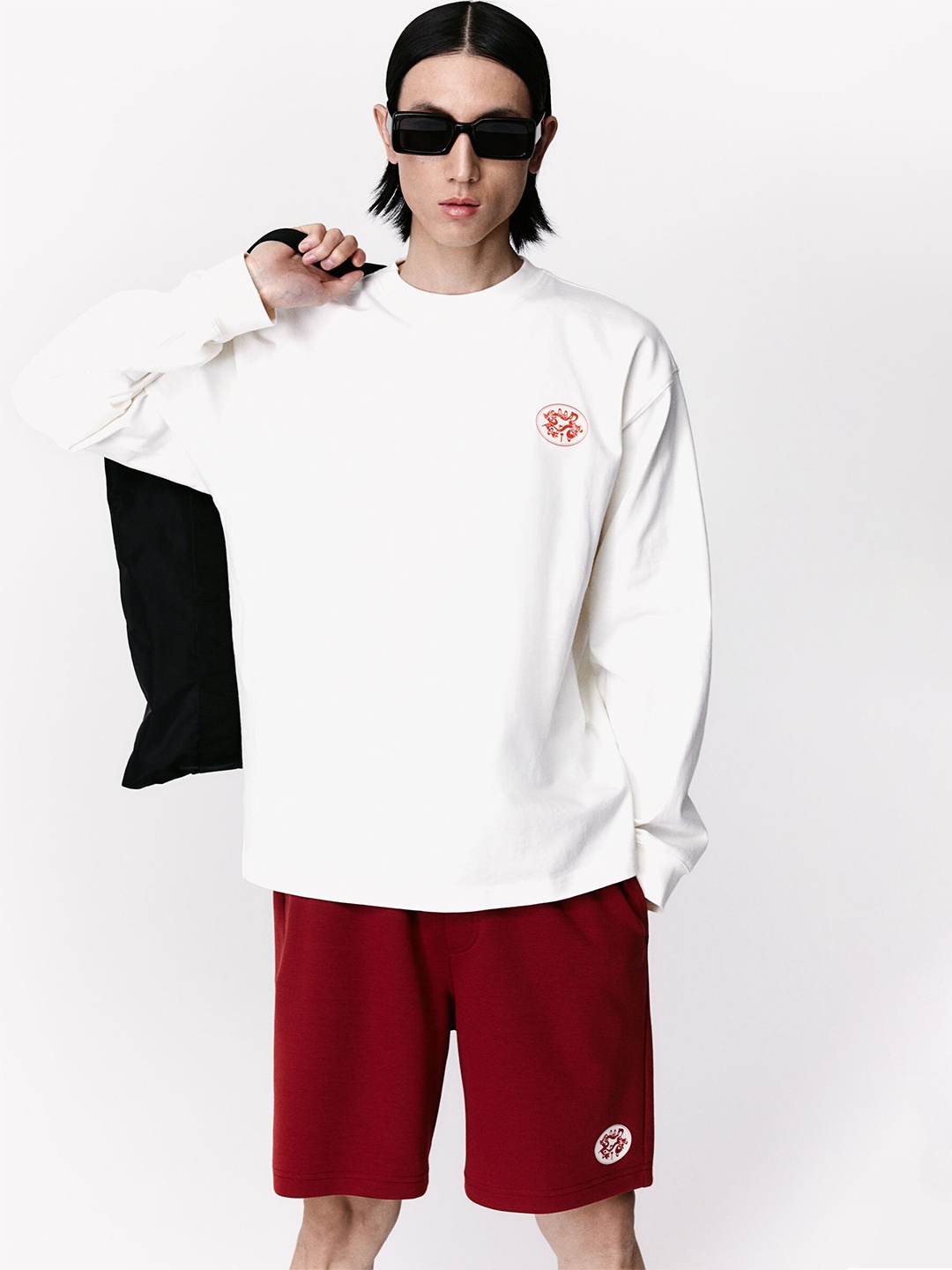 

H&M Men Loose Fit Jersey Shorts, Red