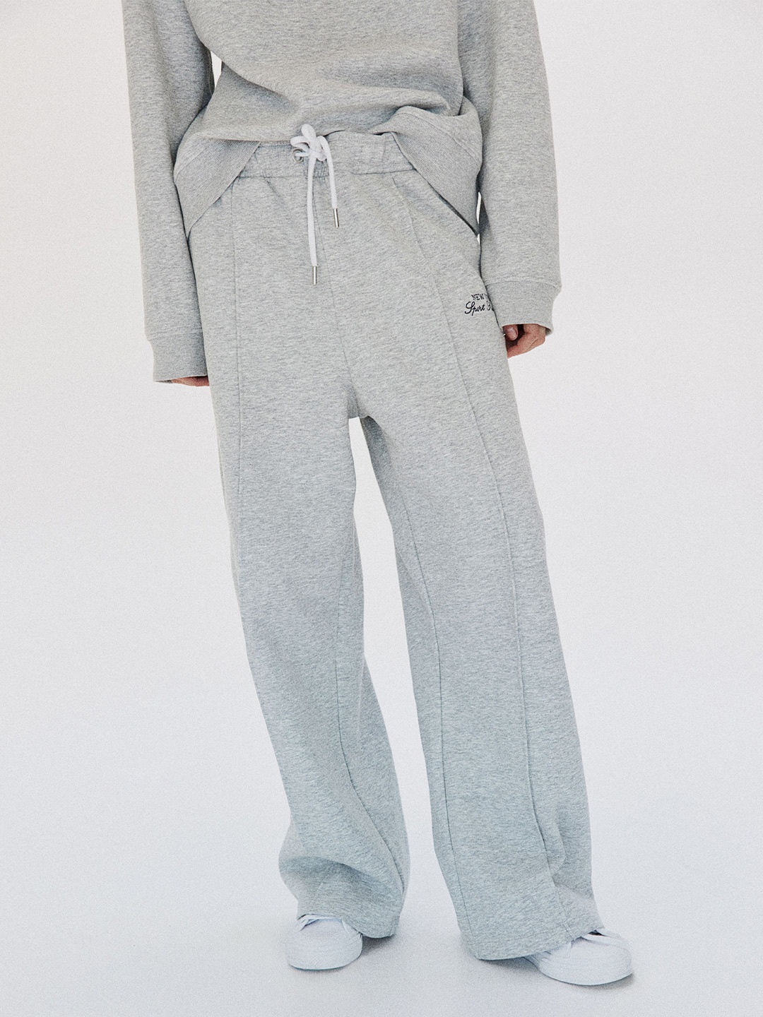 

H&M Women Crease-Front joggers, Grey