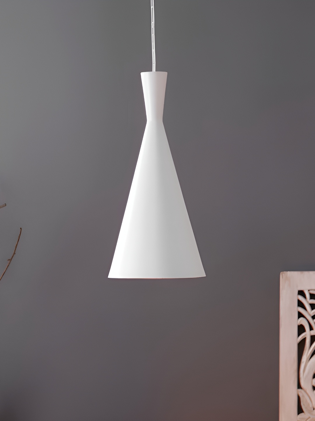 

Areezo White Aluminium Ceiling Lamp