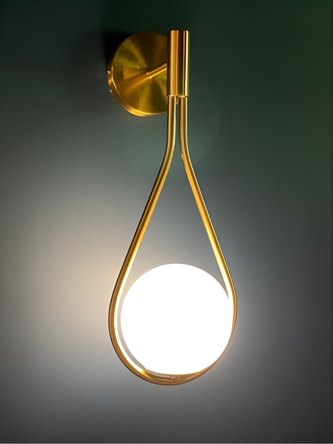 

Areezo Gold Toned & White Metal Ceiling Lamp