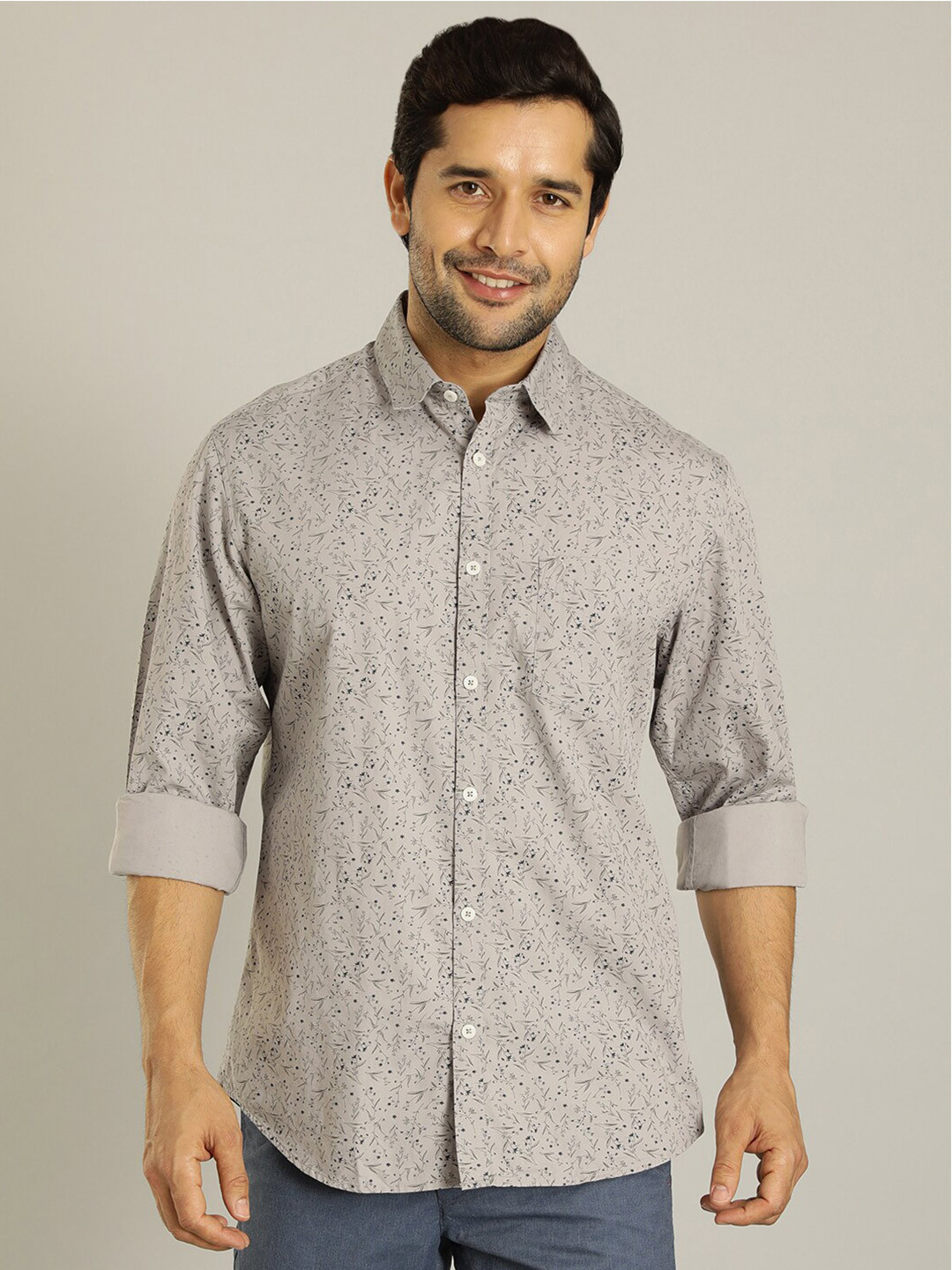 

Indian Terrain Floral Printed Slim Fit Pure Cotton Casual Shirt, Grey