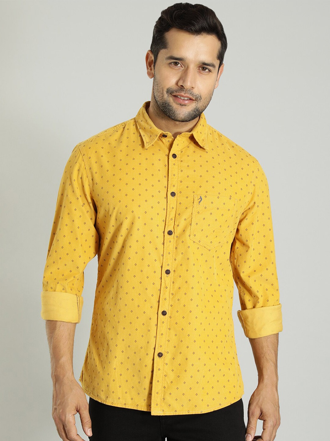 

Indian Terrain Cotton Spread Collar Tailored Fit Casual Shirt, Orange
