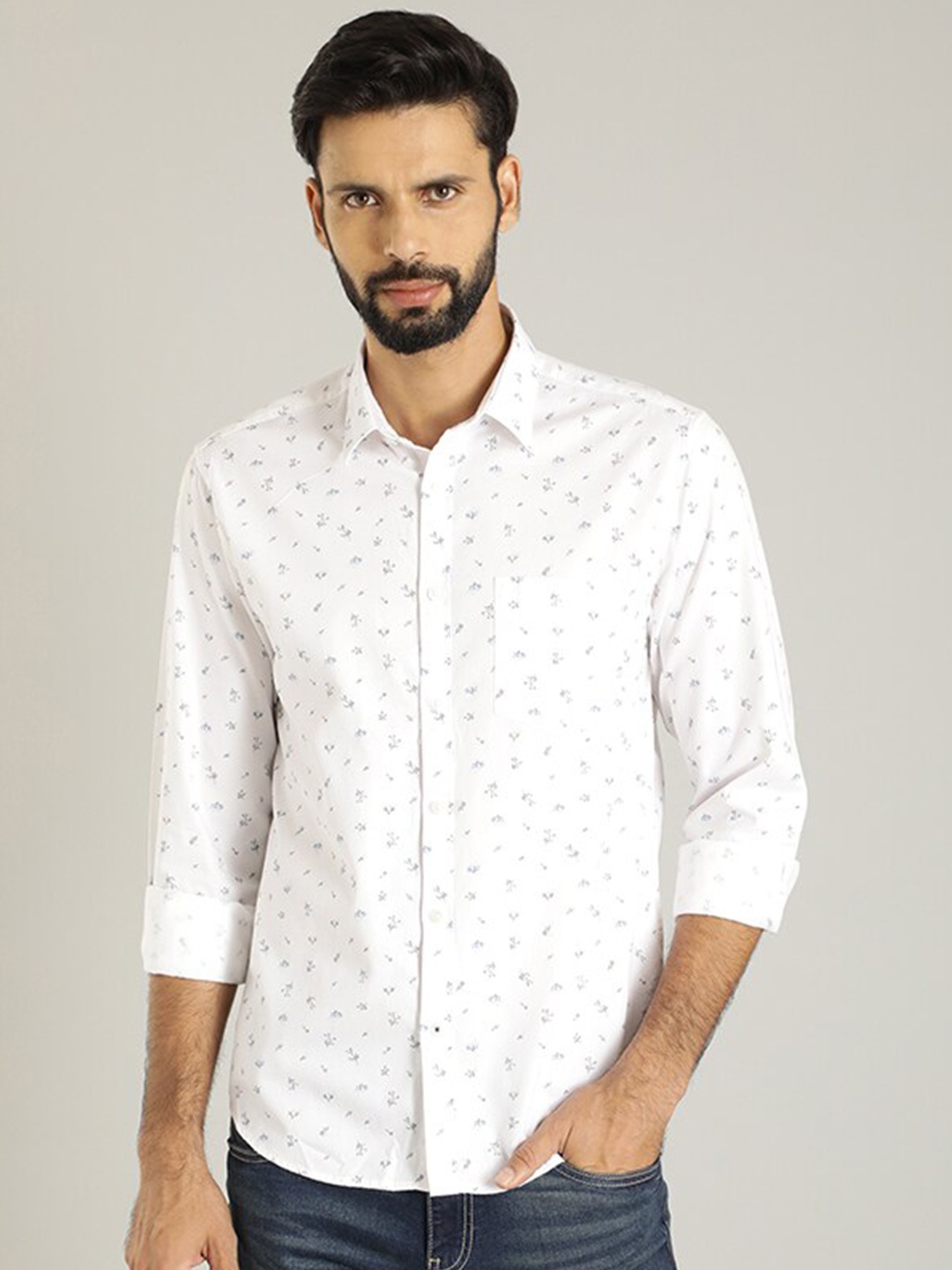 

Indian Terrain Slim Fit Printed Opaque Cotton Casual Shirt, White