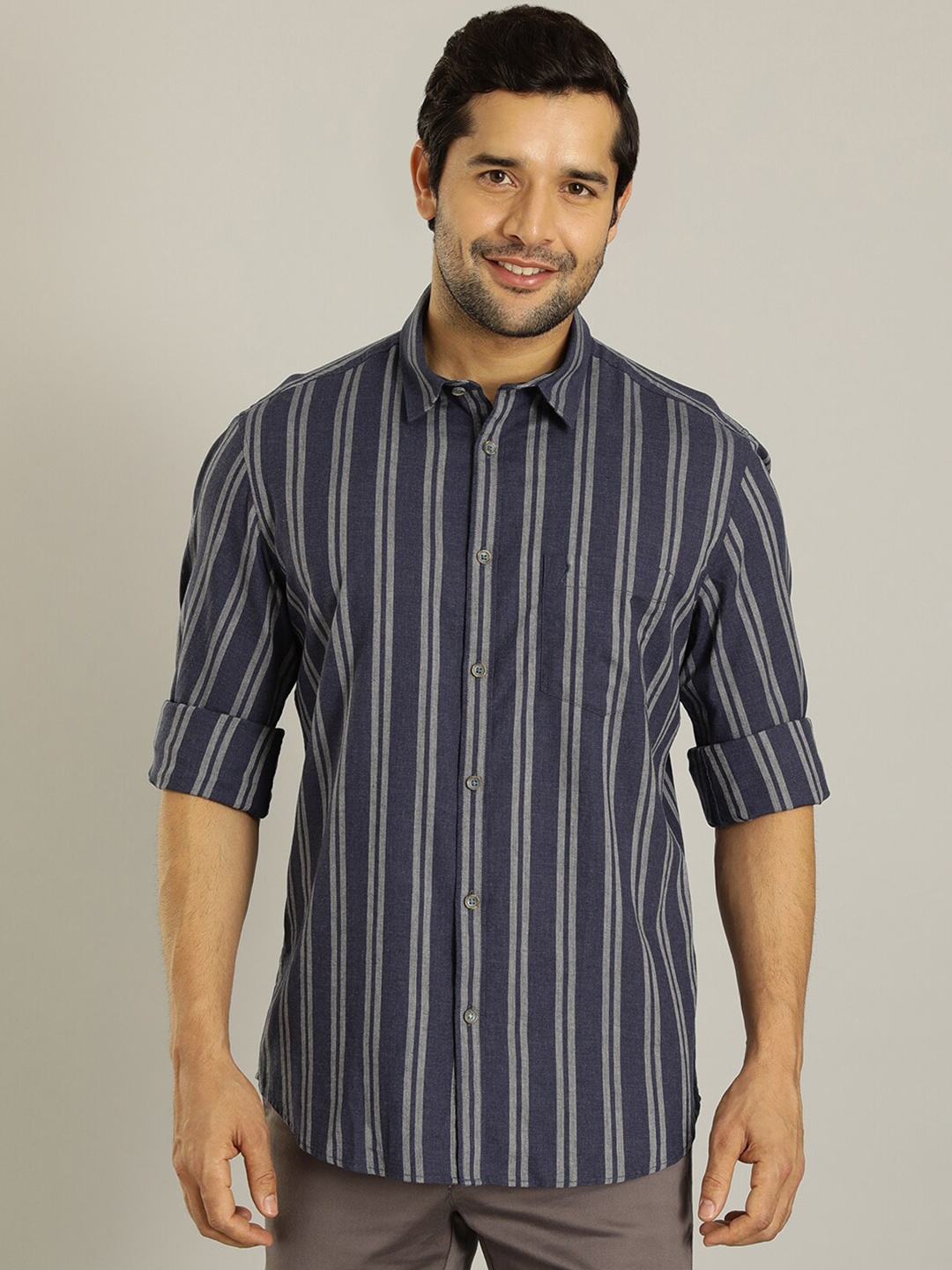 

Indian Terrain Slim Fit Striped Opaque Cotton Casual Shirt, Navy blue