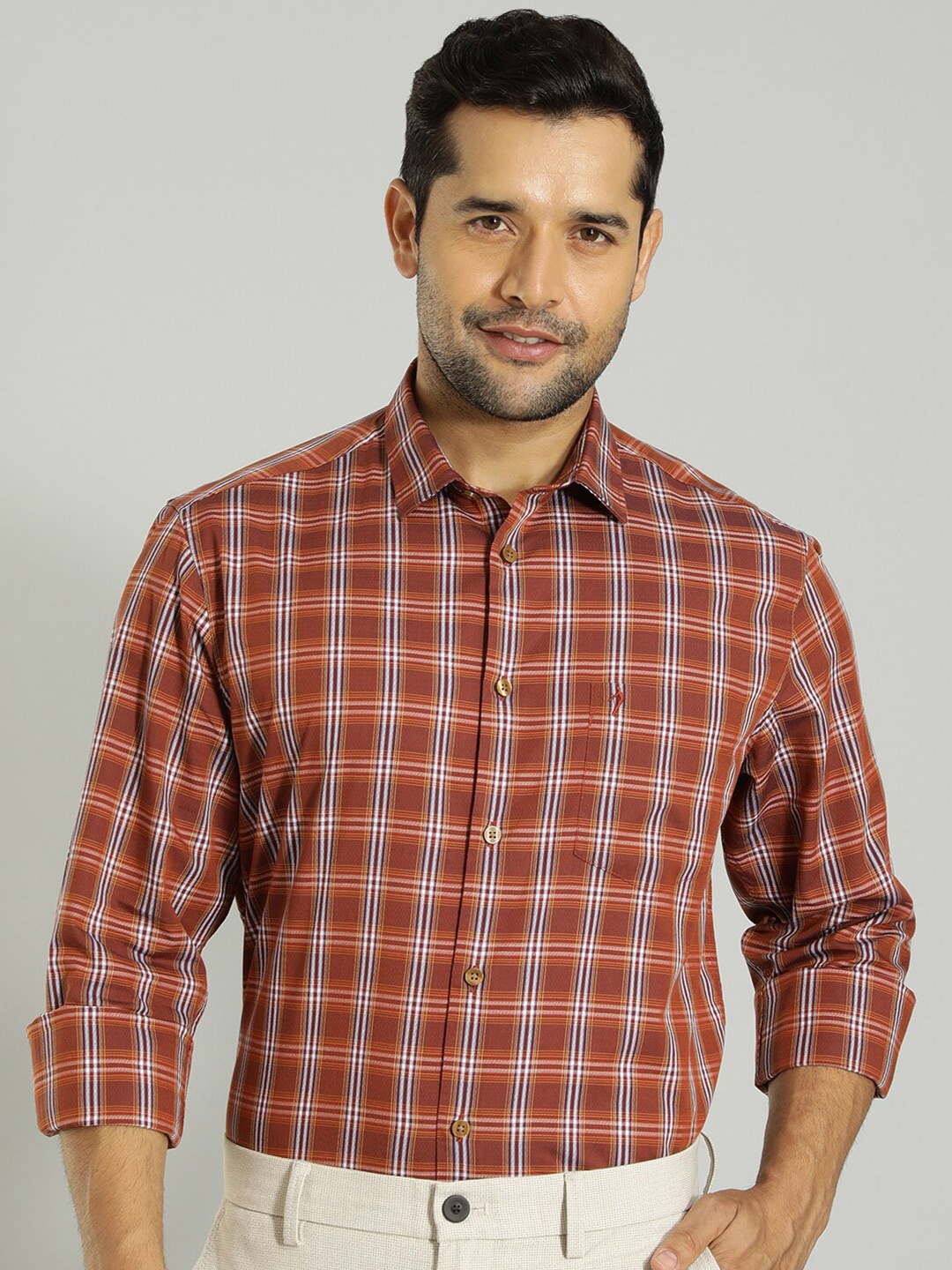 

Indian Terrain Tartan Checks Spread Collar Cotton Slim Fit Formal Shirt, Red