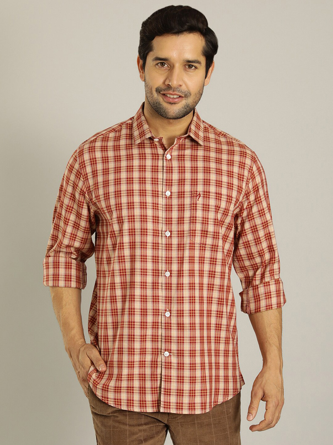 

Indian Terrain Checked Slim Fit Cotton Casual Shirt, Red