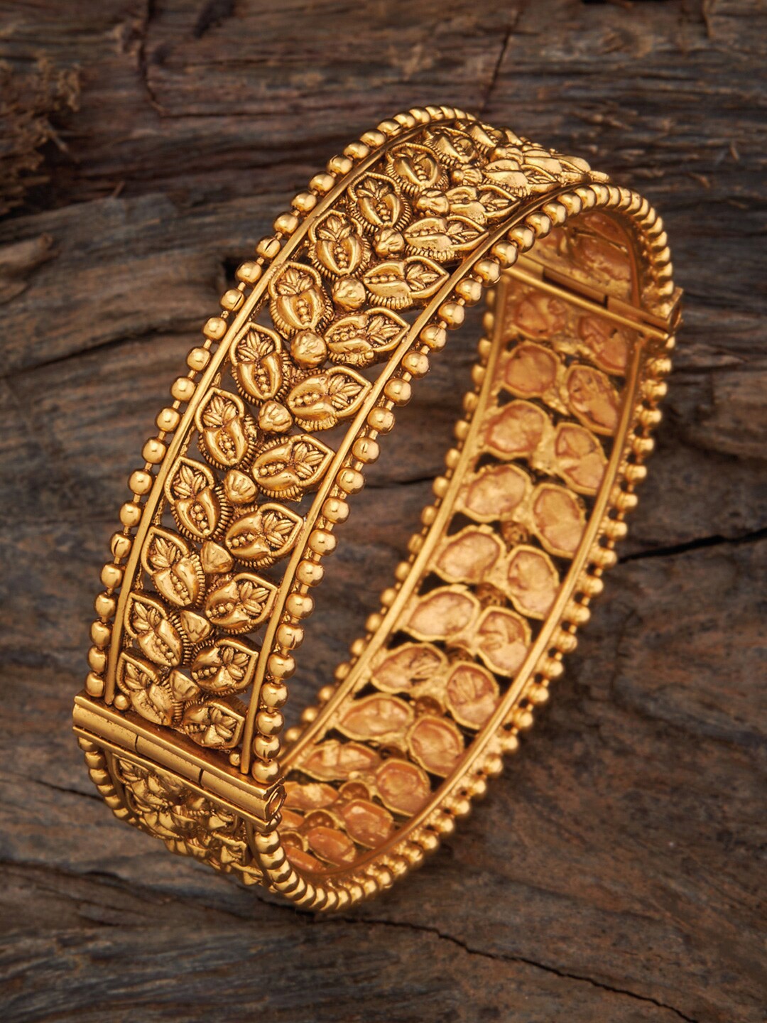 

Kushal's Fashion Jewellery Gold Plated Antique Bangle