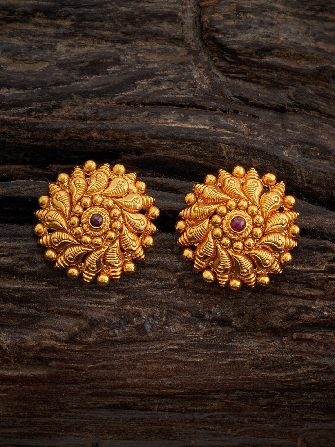 

Kushal's Fashion Jewellery 92.5 Pure Silver Gold-Plated Classic Studs Earrings