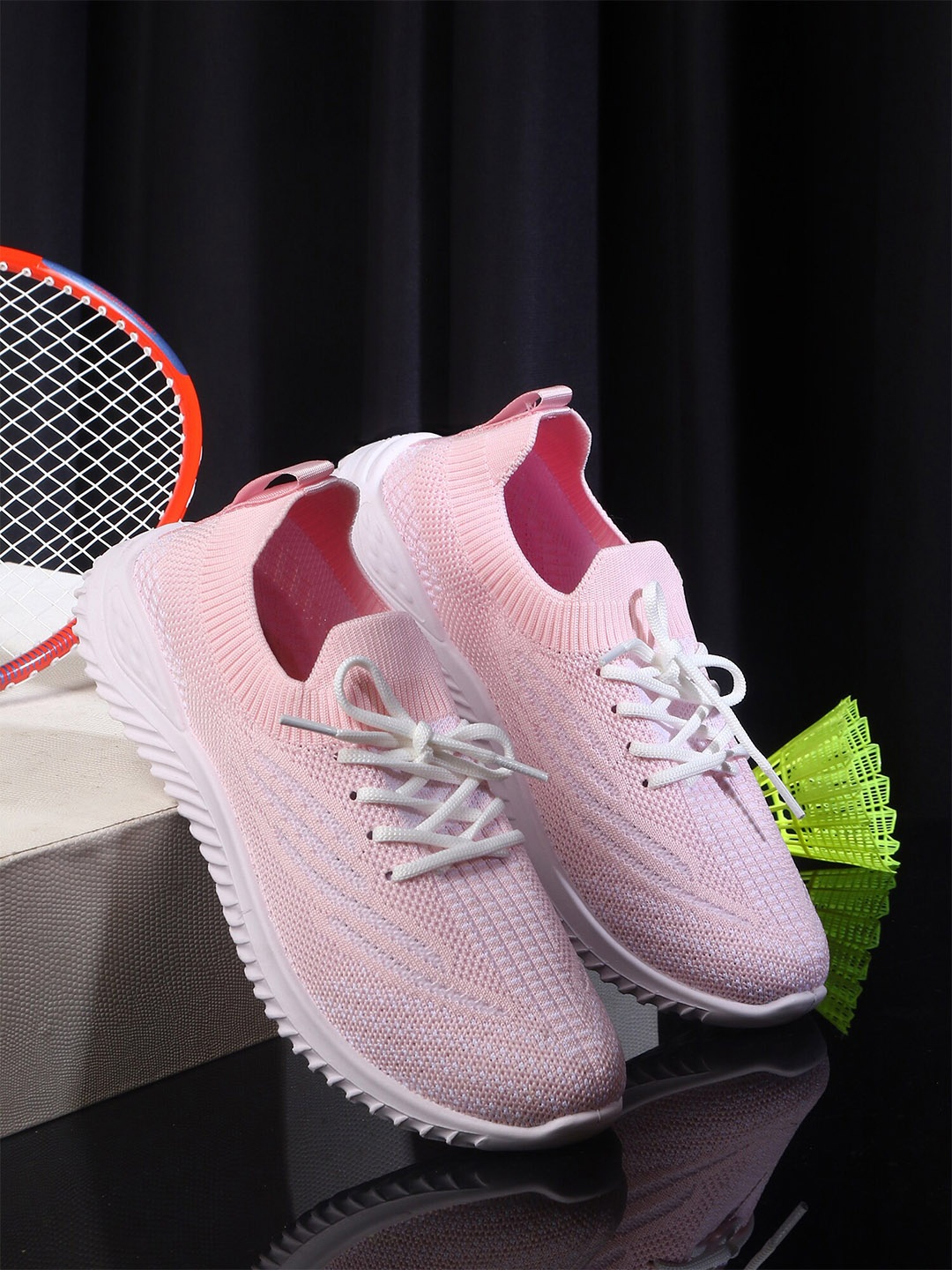 

Champs Women Textured Lightweight Mesh Slip-On Sneakers, Pink