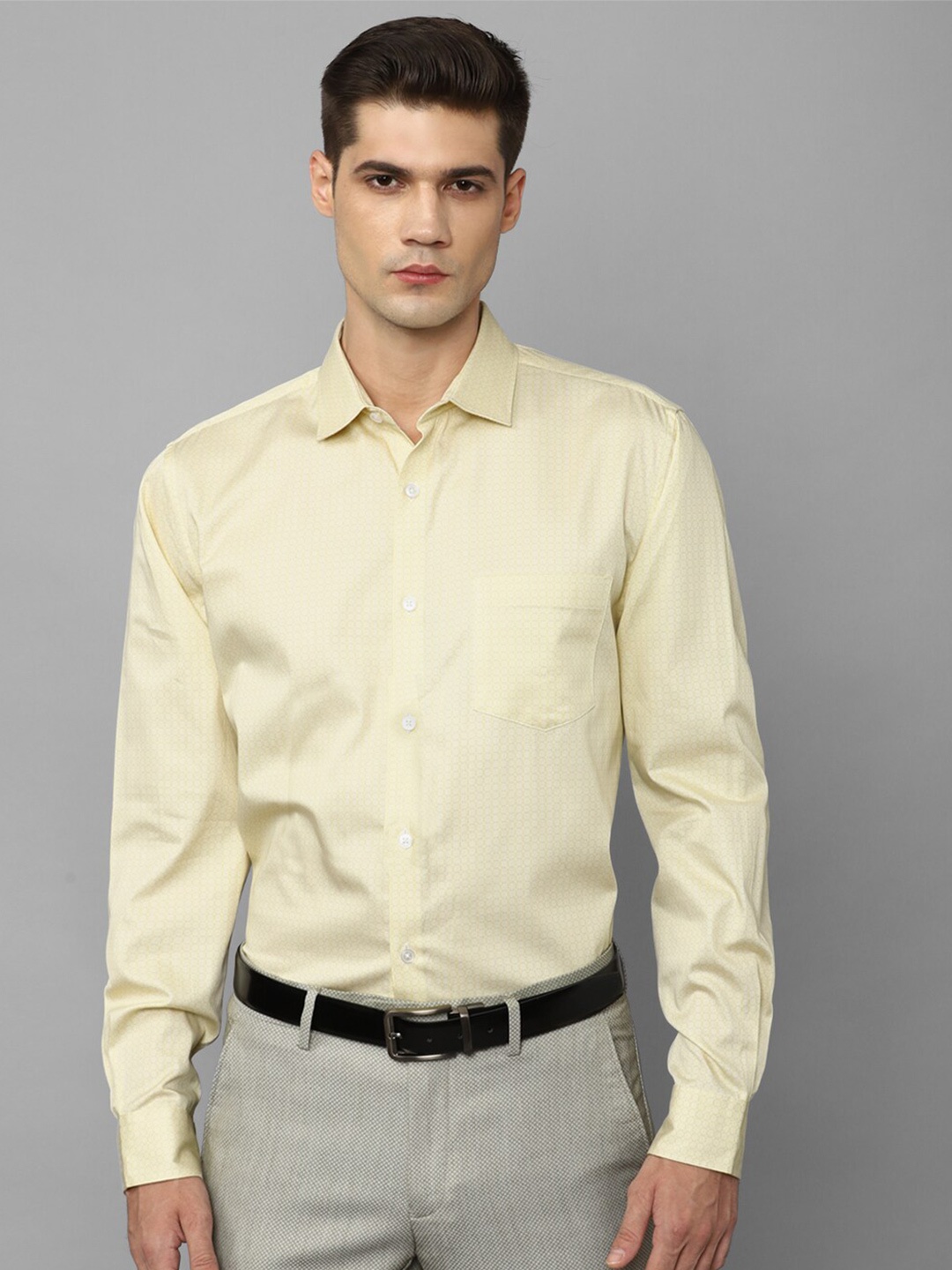 

Allen Solly Slim Fit Geometric Printed Cotton Formal Shirt, Yellow