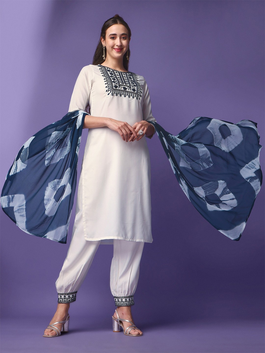 

NIZA FASHION Embroidered Round Neck Thread Work Kurta with Trousers & With Dupatta, White