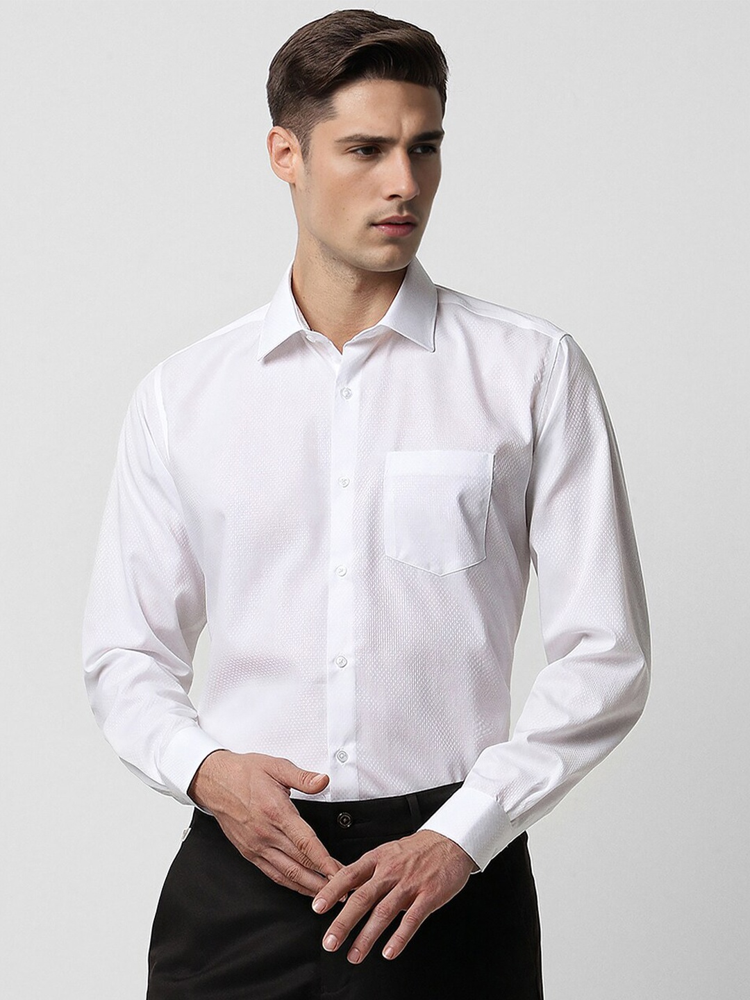 

Van Heusen Cotton Slim Fit Formal Shirt, White